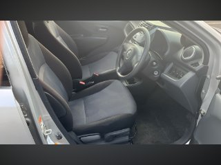 /photos/9825/04ae8825-6741-547c-031a-df91bf146672_i320x240.jpg