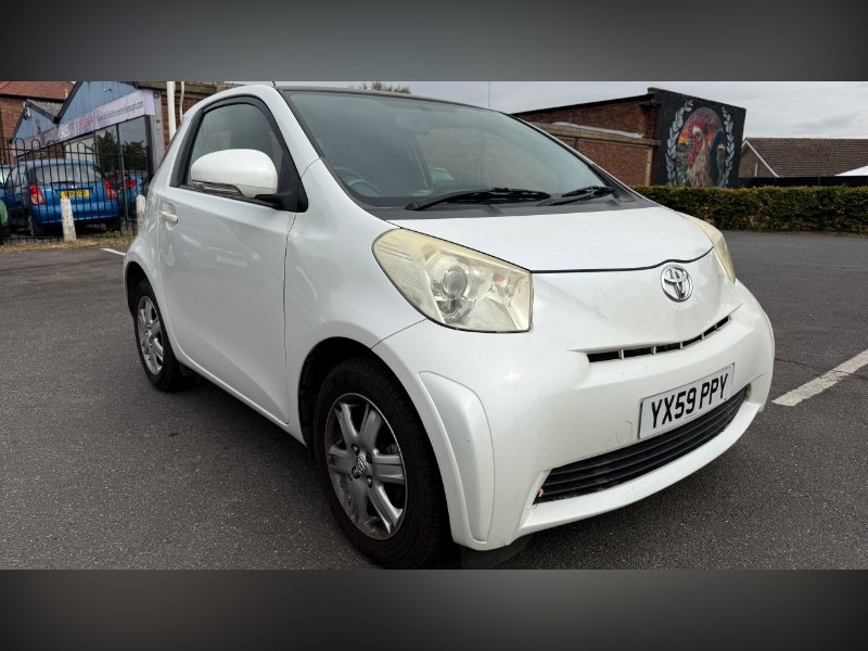 2009 TOYOTA IQ 1.0 VVT I HATCHBACK 3DR PETROL MANUAL EURO 4 68 BHP 2,795... photo