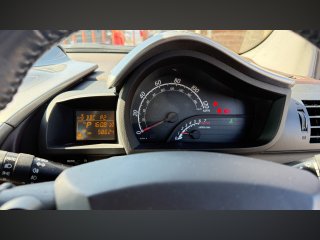 /photos/9825/1642a7bb-cf8f-b5d0-ea3a-9bbd8ba44e9b_i320x240.jpg