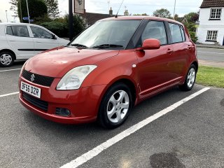 /photos/9825/4d035e52-2d64-f5c2-1d5d-2fcd7bd94d90_i320x240.jpg