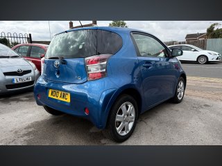 /photos/9825/51cf7408-bce4-add5-ca88-ebb2c0126f0c_i320x240.jpg
