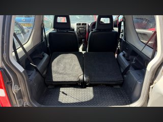 /photos/9825/64c799a9-eaa6-a037-fdd0-17eaff004580_i320x240.jpg