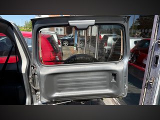 /photos/9825/6ba3b278-69db-0e75-5bcf-0daaae08552f_i320x240.jpg
