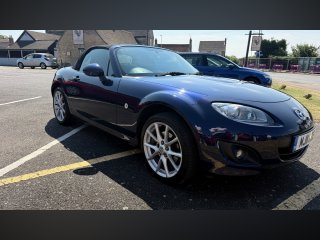/photos/9825/83e96bcc-37b8-ef6e-a065-c4e1893e989d_i320x240.jpg