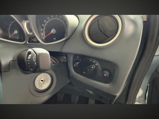 /photos/9825/c64388d1-d32e-f426-02c4-f1606d94cf37_i320x240.jpg