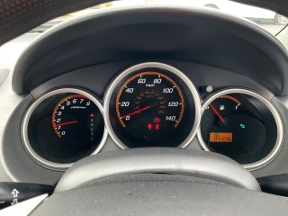 /photos/9825/ed84a56a-8cea-7626-07f0-a56b9c78e37b_i320x240.jpg