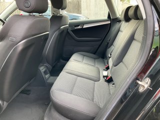 /photos/9825/eda465ce-8c61-b6b1-8947-b991443e2378_i320x240.jpg